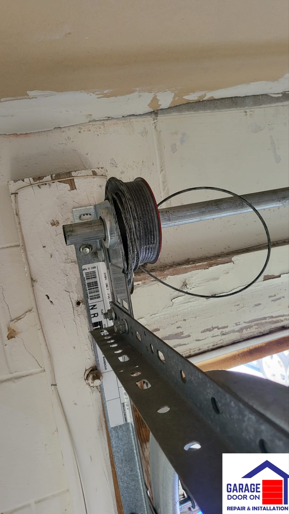 You are currently viewing The Ultimate Guide to Garage Door Cables: Fixing, Replacing, and Adjusting